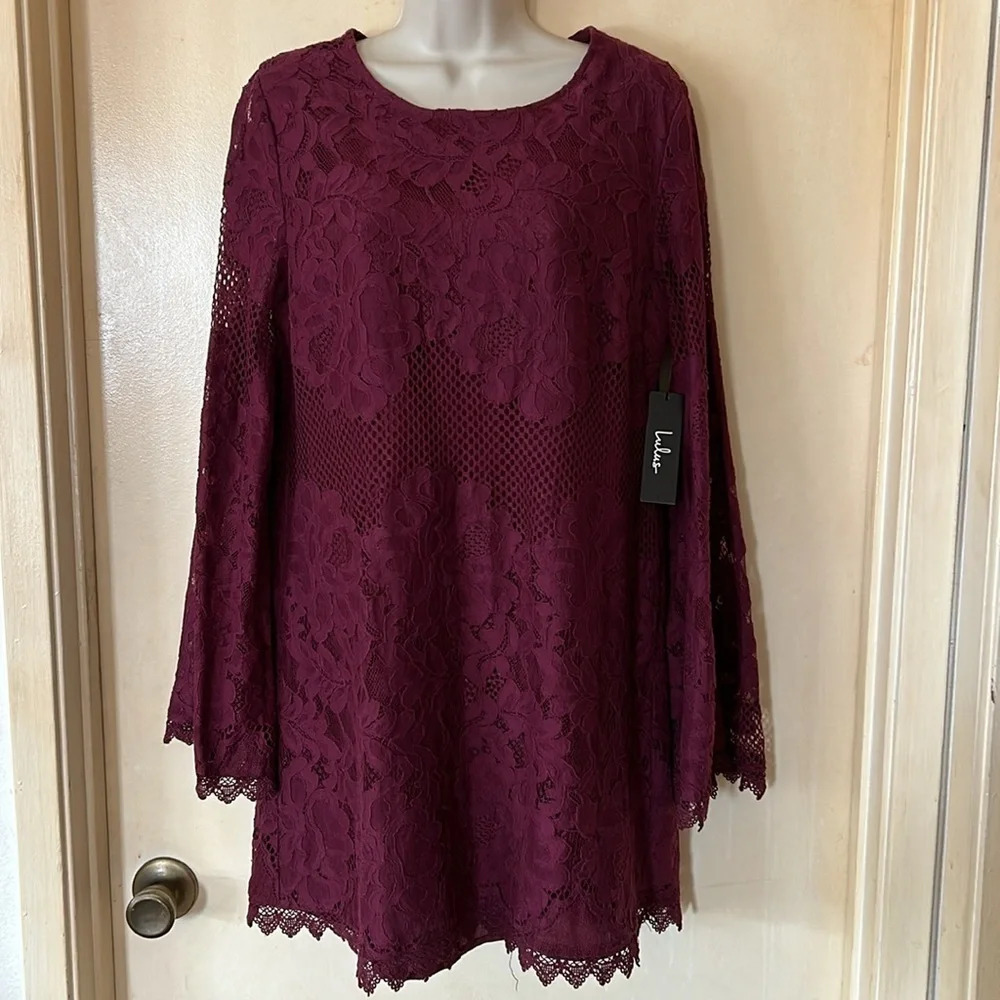 Lulus cranberry lace shift dress with bell sleeves size M